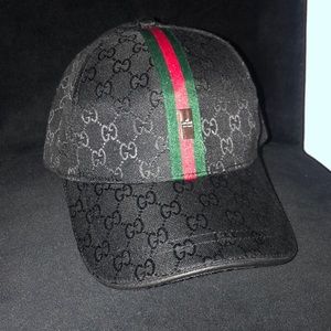 NOT AUTHENTIC gucci hat